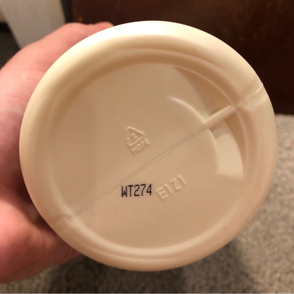 Zotos Quantum Clarifying Shampoo for Deep Cleansing To Remove Build-Up, 33.8oz - Picture 5 of 6